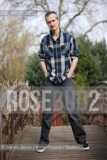 Geoff Dyer, author pictured in Regents Park, London.                         .Copyright©Graham Jepson/Writer Pictures/Rosebud2