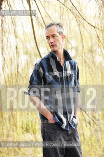 Geoff Dyer, author pictured in Regents Park, London.                         .Copyright©Graham Jepson/Writer Pictures/Rosebud2
