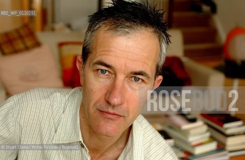  Geoff Dyer ..copyright©Stuart Clarke/Writer Pictures/Rosebud2