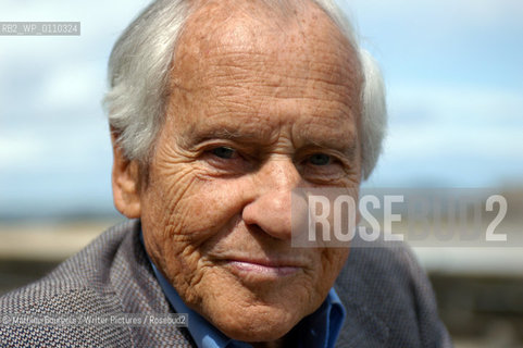 Jean DOrmesson..copyright©Mathieu Bourgois/Writer Pictures/Rosebud2