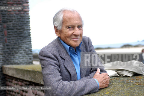 Jean DOrmesson..copyright©Mathieu Bourgois/Writer Pictures/Rosebud2