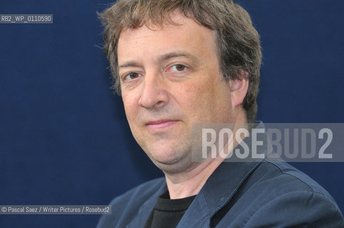 Misha Glenny at The Edinburgh International Book Festival 2008..Copyright©Pascal Saez/Writer Pictures/Rosebud2