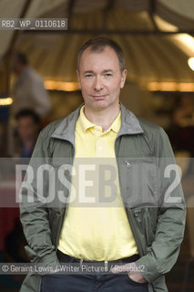 Tony Parsons at the Edinburgh Book Festival 2008....copyright©Geraint Lewis/Writer Pictures/Rosebud2