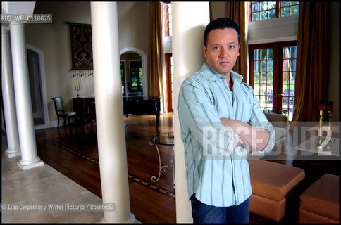 John Edwards..copyright©Lisa Carpenter/Writer Pictures/Rosebud2