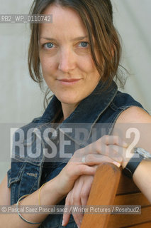 British writer Susan Elderkin, author of novel The Voices, at the Edinburgh International Book Festival 2003...Copyright©Pascal Saez.Pascal saez/Writer Pictures/Rosebud2
