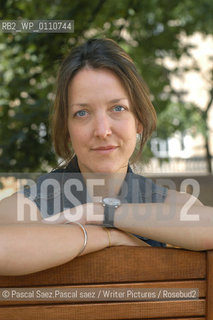 British writer Susan Elderkin, author of novel The Voices, at the Edinburgh International Book Festival 2003...Copyright©Pascal Saez.Pascal saez/Writer Pictures/Rosebud2