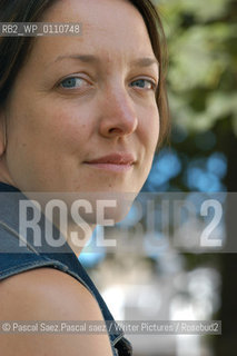 British writer Susan Elderkin, author of novel The Voices, at the Edinburgh International Book Festival 2003...Copyright©Pascal Saez.Pascal saez/Writer Pictures/Rosebud2