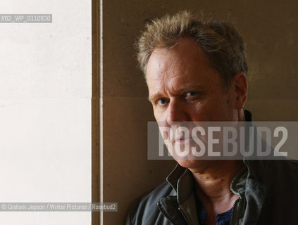 Charles Elton, author photographed at Penguin HQ in London.  .copyright©Graham Jepson/Writer Pictures/Rosebud2