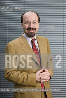 Bill Emmott ..copyright©Justin Griffiths-Williams/Writer Pictures/Rosebud2