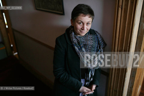 Man Booker prize winning author Anne Enright at her home in in Bray, County Wicklow, Ireland. Feb 7th 2008. 07/02/2008 Photograph:©Fran Veale..©/Writer Pictures/Rosebud2