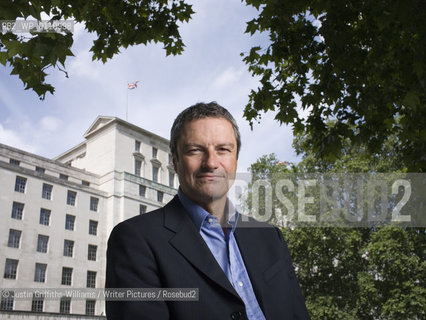 BBC journalist, broadcaster and novelist Gavin Esler pictured in London ..copyright©Justin Griffiths-Williams/Writer Pictures/Rosebud2