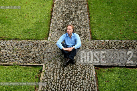 Writer Nicholas Evans at his home near Totnes in Devon.. ..copyright©John Lawrence/Writer Pictures/Rosebud2