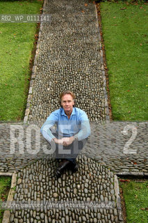 Writer Nicholas Evans at his home near Totnes in Devon.. ..copyright©John Lawrence/Writer Pictures/Rosebud2