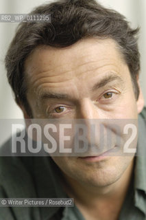 Jonathan Falla,novel©Writer Pictures/Rosebud2