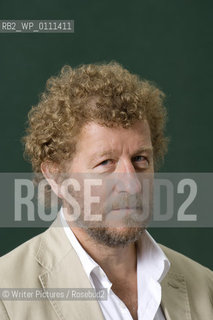 Sebastian Faulks,author, . CREDIT Geraint Lewis
©Writer Pictures/Rosebud2