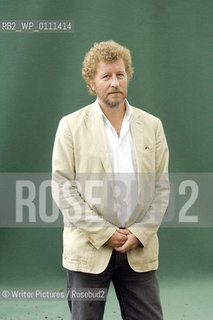 Sebastian Faulks,author, . CREDIT Geraint Lewis
©Writer Pictures/Rosebud2