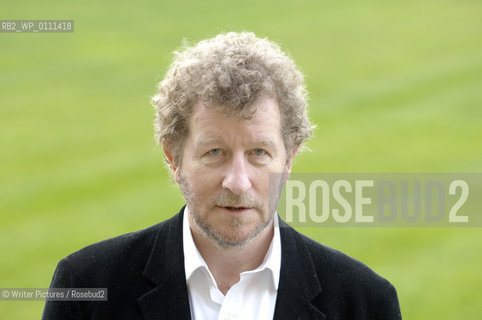 Sebastian Faulks ,author, at The Oxford Literary Festival at Christ Church,Oxford. CREDIT Geraint Lewis
©Writer Pictures/Rosebud2