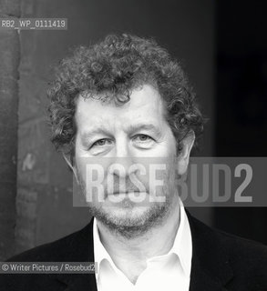 Sebastian Faulks ,author, at The Oxford Literary Festival at Christ Church,Oxford. CREDIT Geraint Lewis
©Writer Pictures/Rosebud2