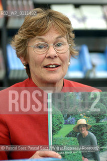 British writer Jane Fearnley-Whittingstall at the Edinburgh International Book Festival 2003...Copyright©Pascal Saez.Pascal Saez/Writer Pictures/Rosebud2