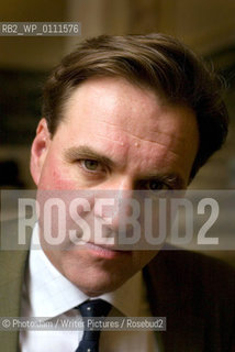 Historian NIALL FERGUSON at the Landmanrk Hotel,Marylebone today..©Photo:Jam/Writer Pictures/Rosebud2