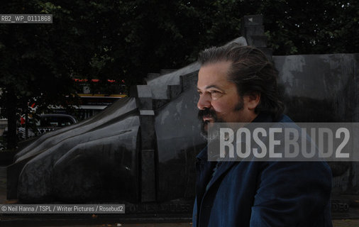 Childrens Author - Charlie Fletcher beside an Eduardo Paolozzi  sculpture in Edinburgh...copyright©Neil Hanna/TSPL/Writer Pictures/Rosebud2