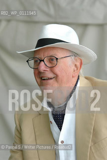 15 August 2005-Edinburgh, UK- Italian writer and playwright Dario Fo, winner of the Nobel Prize for Literature .Hes the creator of political satires such as accidental death of an anarchist and  Cant pay? Wont pay!.At the Edinburgh International Book Festival..Copyright©Pascal S/Writer Pictures/Rosebud2