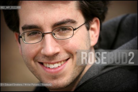Image ID:  .David Foenkinos  Author of -  Qui se souvient de David Foenkinos ?,  Gallimard.at Gallimard, Paris..©Copyrigh©t Edouard Smekens/Writer Pictures/Rosebud2