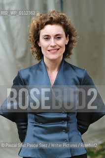 Writer Natasha Fraser-Cavassoni, European editor of Harpers Bazaar, and author of Sam Spiegel: The Biography of a Hollywood Legend.at the Edinburgh International Book Festival 2003.                                                 .copyright©Pascal Saez.Pascal Saez/Writer Pictures/Rosebud2