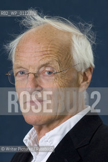 Michael Frayn ,writer and playwright of Noises Off now a Novelist . CREDIT Geraint Lewis
©Writer Pictures/Rosebud2