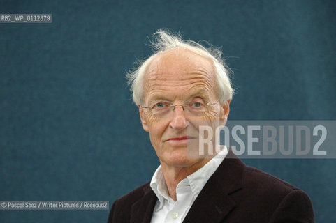 Writer and playwright Michael Frayn, author of The Human Touch, at the Edinburgh International Book Festival 2007. ..Copyright©Pascal Saez/Writer Pictures/Rosebud2