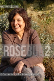 Maureen Freely, journalist for Guardian Newspapers and the Independent, author of novels and non-fiction. ..Copyright©Cath Harries/Writer Pictures/Rosebud2