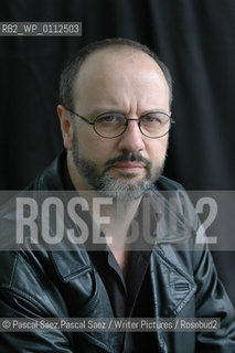 Argentinean writer Rodrigo Fresan (now living in Spain), author of Kensington Gardens, at the Edinburgh International Book Festival 2005...Copyright©Pascal Saez.Pascal Saez/Writer Pictures/Rosebud2