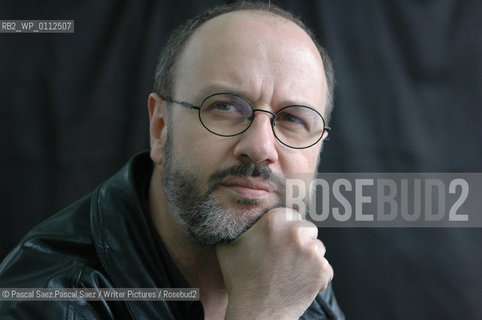Argentinean writer Rodrigo Fresan (now living in Spain), author of Kensington Gardens, at the Edinburgh International Book Festival 2005...Copyright©Pascal Saez.Pascal Saez/Writer Pictures/Rosebud2