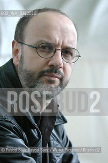 Argentinean writer Rodrigo Fresan (now living in Spain), author of Kensington Gardens, at the Edinburgh International Book Festival 2005...Copyright©Pascal Saez.Pascal Saez/Writer Pictures/Rosebud2