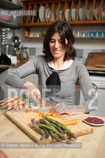 Bella Freud cooks up some Macrobiotic food in her Kensal Green home...copyright©Graham Jepson/Writer Pictures/Rosebud2