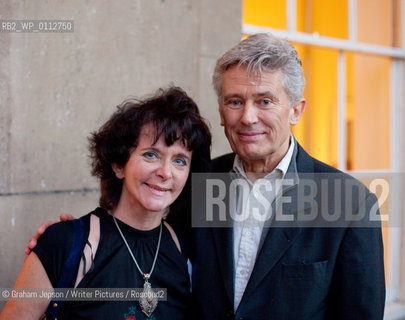 Hugo Williams and Ruth Padel..©Graham Jepson/Writer Pictures/Rosebud2