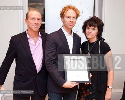 ..Graham Jepson/Writer Pictures.contact +44 (0)©Writer Pictures/Rosebud2