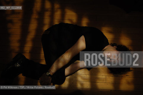 Author Neil Gaiman photographed at the Bonham Hotel in Edinburgh..Copyright©Phil Wilkinson/TSPL/Writer Pictures/Rosebud2