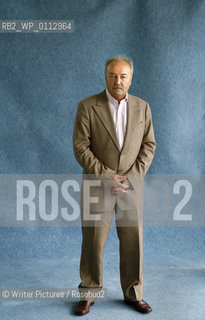 
©Writer Pictures/Rosebud2