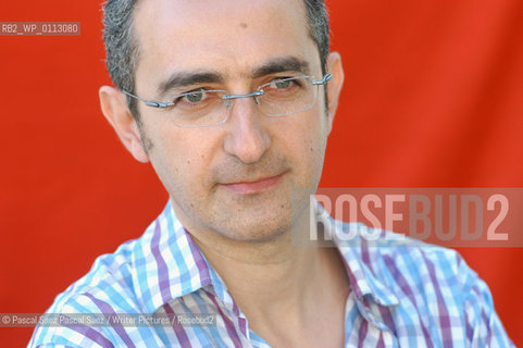 British writer Simon Garfield at the Edinburgh International Book Festival 2003..Copyright©Pascal Saez.Pascal Saez/Writer Pictures/Rosebud2