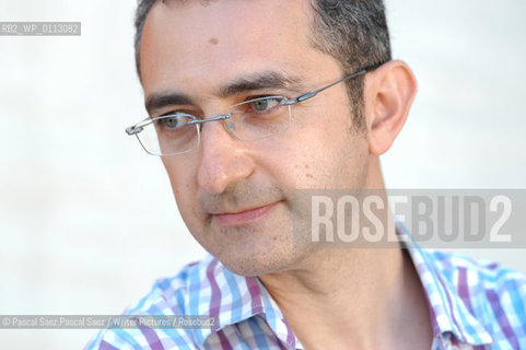 British writer Simon Garfield at the Edinburgh International Book Festival 2003..Copyright©Pascal Saez.Pascal Saez/Writer Pictures/Rosebud2