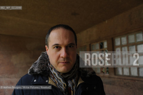 Alberto Garlini, author photographed in Paris. .copyright©Mathieu Bourgois/Writer Pictures/Rosebud2