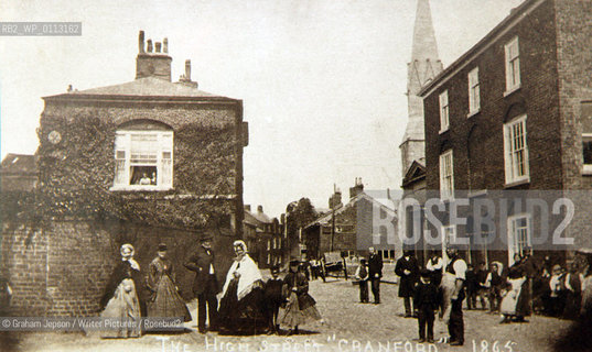 The Lawn at Holybourne..Copyright©Graham Jepson/Writer Pictures/Rosebud2