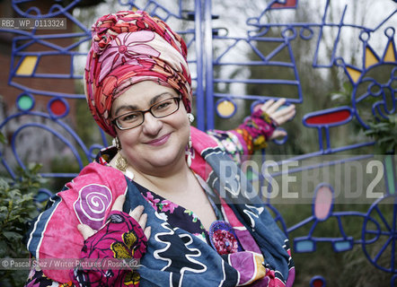 Canadian-Afghan writer and journalist Hamida Ghafour, author of The Sleeping Buddha at the Edinburgh International Book Festival 2007. ..Copyright©Pascal Saez/Writer Pictures/Rosebud2