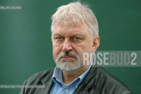 Writer Anton Gill, author of Empires Children, at the Edinburgh International Book Festival 2007. ..Copyright©Pascal Saez/Writer Pictures/Rosebud2