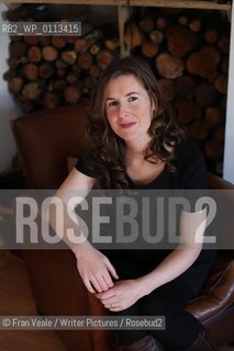 Author Karen Gillece...Copyright©Fran Veale/Writer Pictures/Rosebud2