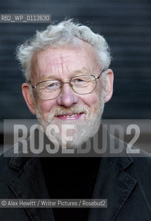 Scottish Poet and Writer Duncan Glen..Copyright©Alex Hewitt/Writer Pictures/Rosebud2