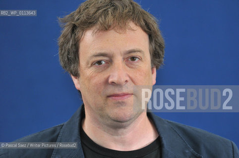 Misha Glenny at The Edinburgh International Book Festival 2008..Copyright©Pascal Saez/Writer Pictures/Rosebud2