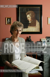 Conductor Jane Glover who has written a book about Amadeus Mozart.
©Writer Pictures/Rosebud2