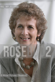 
©Writer Pictures/Rosebud2